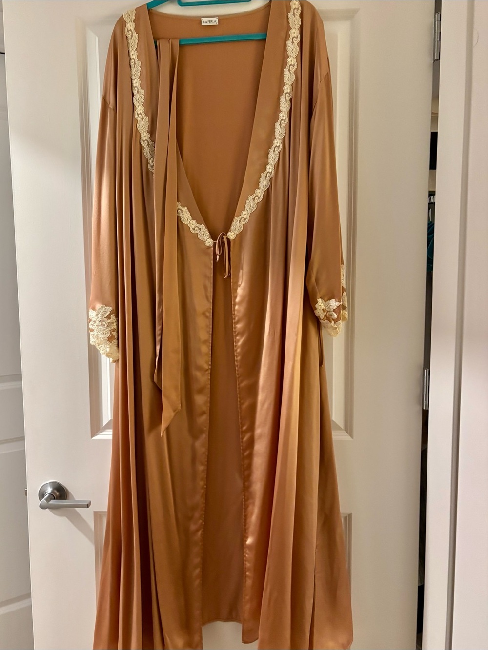 La Perla Maison robe in Small. Pristine and RARE!